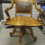 695 8640 DESK CHAIR